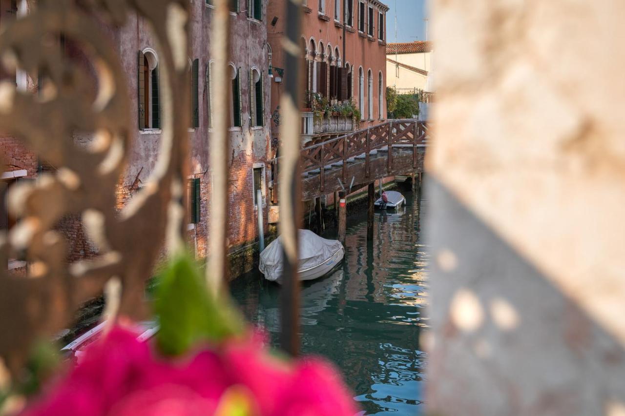 Colombina Home Venice With Canal View ภายนอก รูปภาพ